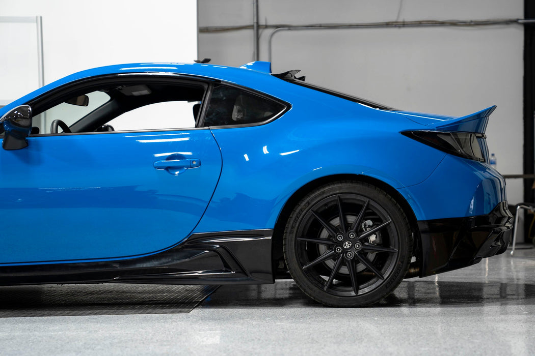 OLM TR Style Side Skirts Unpainted 2022-2025 BRZ / GR86