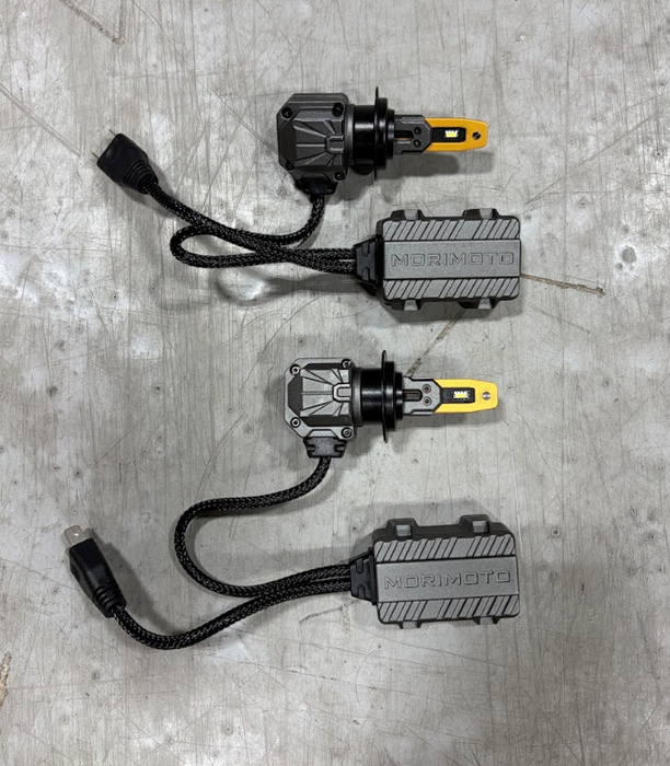 (Scratch and Dent) Morimoto H7 2Stroke 4.0 LED Bulb Pair