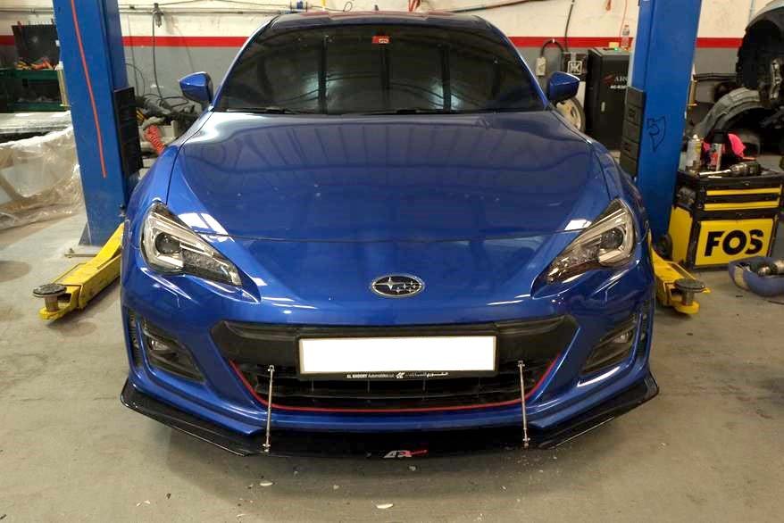 APR Performance Carbon Fiber Wind Splitter w/ Rods 2017 - 2021 BRZ - CW-827012 - Subimods.com