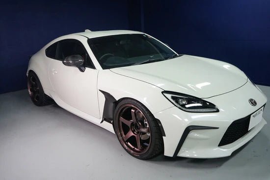 Axis Parts Dry Carbon Front Fender Garnish 2022 - 2024 BRZ / 2022 - 2024 GR86 - ST - 750 - Subimods.com