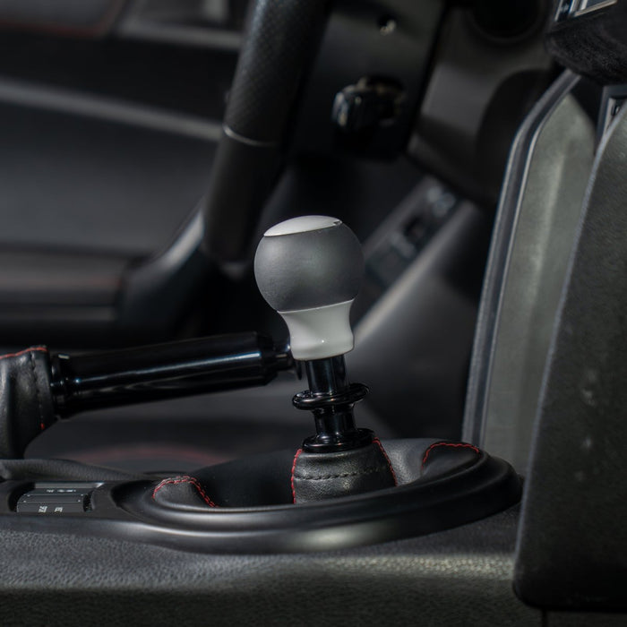 Billetworkz Fusion Weighted Shift Knob 13 - 21 Subaru BRZ / Scion FR - S / Toyota 86 (6 - Speed) - BW-KNB-BRZ1-NO-GWHT-FUL - Subimods.com
