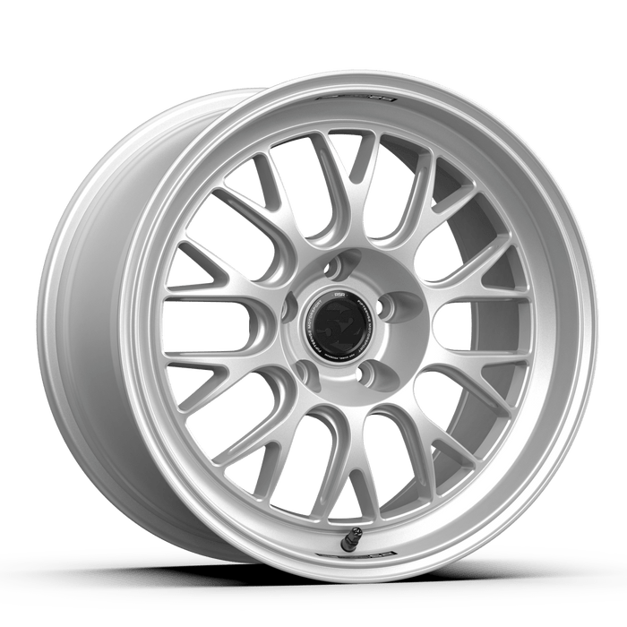 fifteen52 Holeshot RSR Radiant Silver 18x9 5x100 42mm Offset - RSHRS-89050+42 - Subimods.com