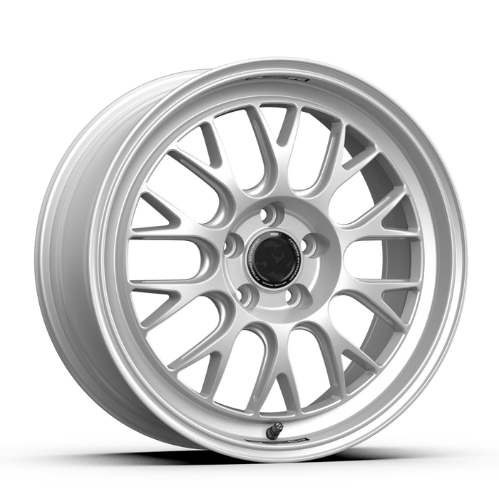 fifteen52 Holeshot RSR Radiant Silver 18x9 5x100 42mm Offset - RSHRS-89050+42 - Subimods.com