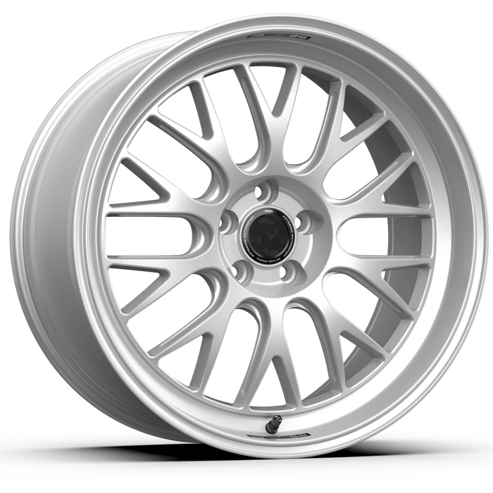 fifteen52 Holeshot RSR Radiant Silver 18x9 5x100 42mm Offset - RSHRS-89050+42 - Subimods.com