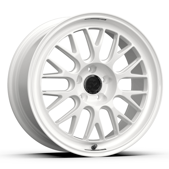 fifteen52 Holeshot RSR Rally White 19x9.5 5x114.3 38mm Offset 2015 - 2024 WRX / 2011 - 2021 STI - RSHRW-99554+38 - Subimods.com