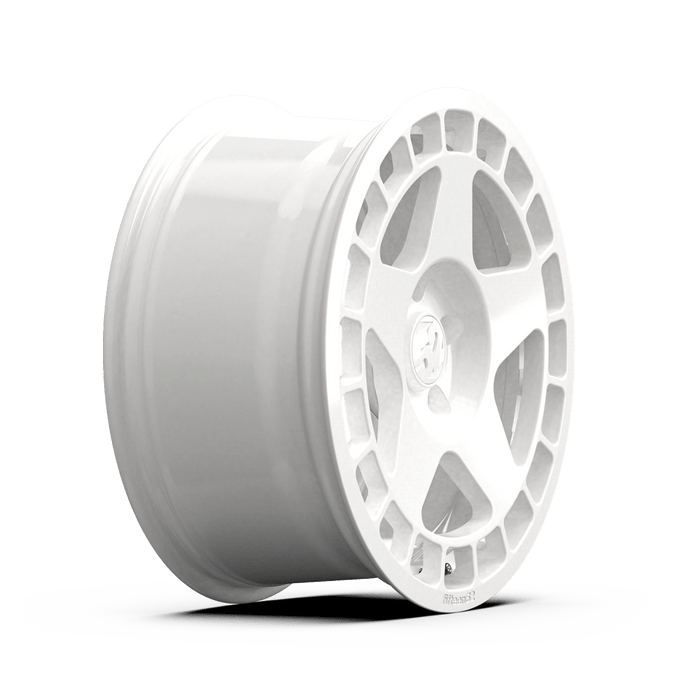 fifteen52 Rally Sport Turbomac Rally White 17x7.5 5x100 30mm Offset - TURRW-77550+30 - Subimods.com