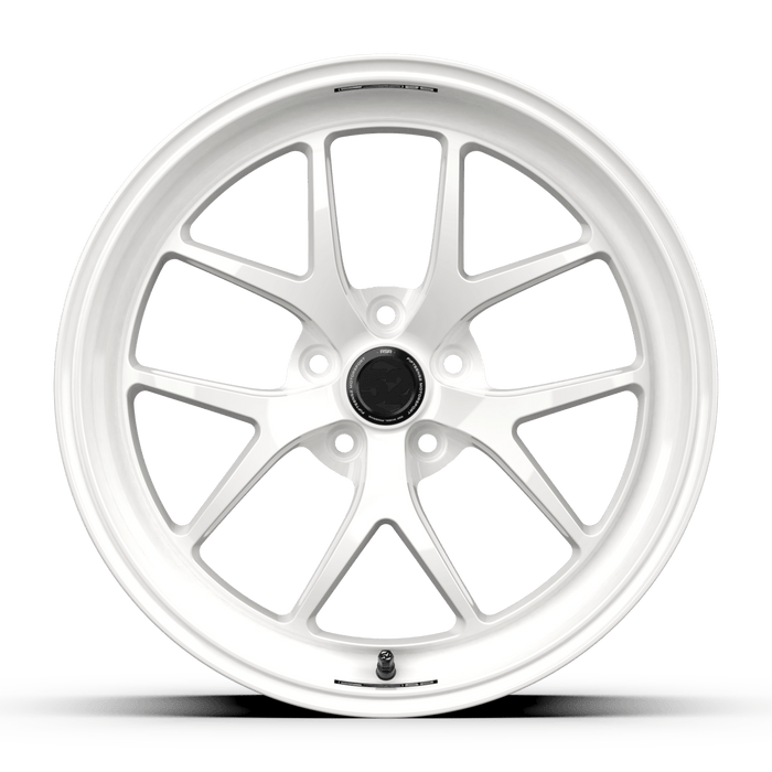 fifteen52 Sector RSR Rally White 19x9.5 5x114.3 38mm Offset 2015 - 2024 WRX / 2011 - 2021 STI - RSSRW-99554+38 - Subimods.com