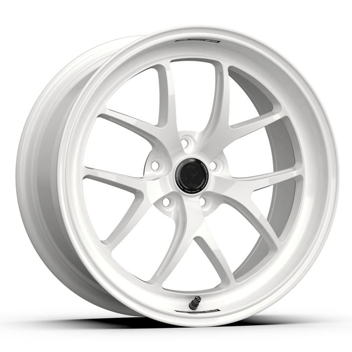 fifteen52 Sector RSR Rally White 19x9.5 5x114.3 38mm Offset 2015 - 2024 WRX / 2011 - 2021 STI - RSSRW-99554+38 - Subimods.com