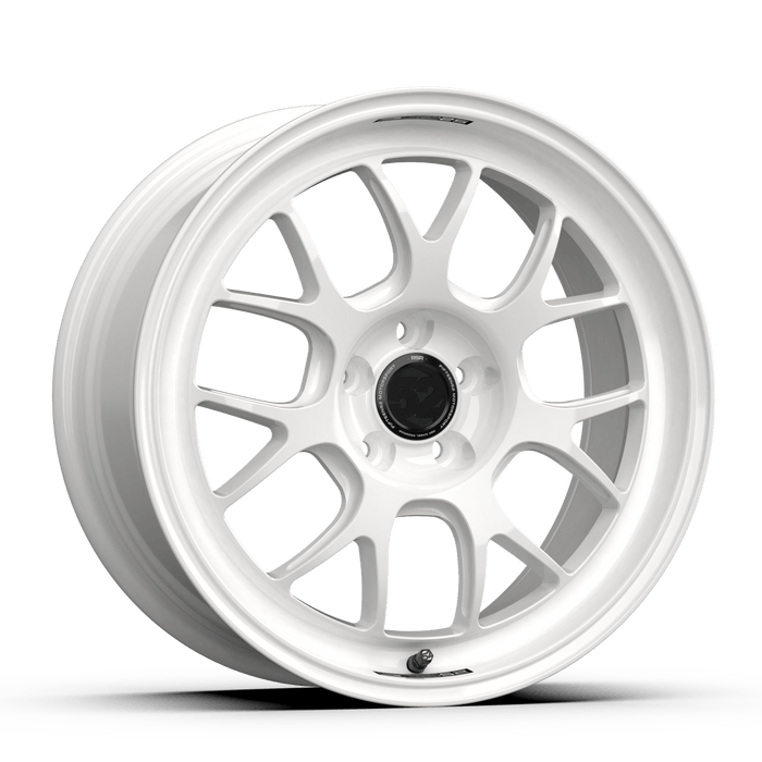 fifteen52 Vertex RSR Rally White 18x9.5 5x114.3 38mm Offset 2015 - 2024 WRX / 2011 - 2021 STI - RSARW-89554+38 - Subimods.com