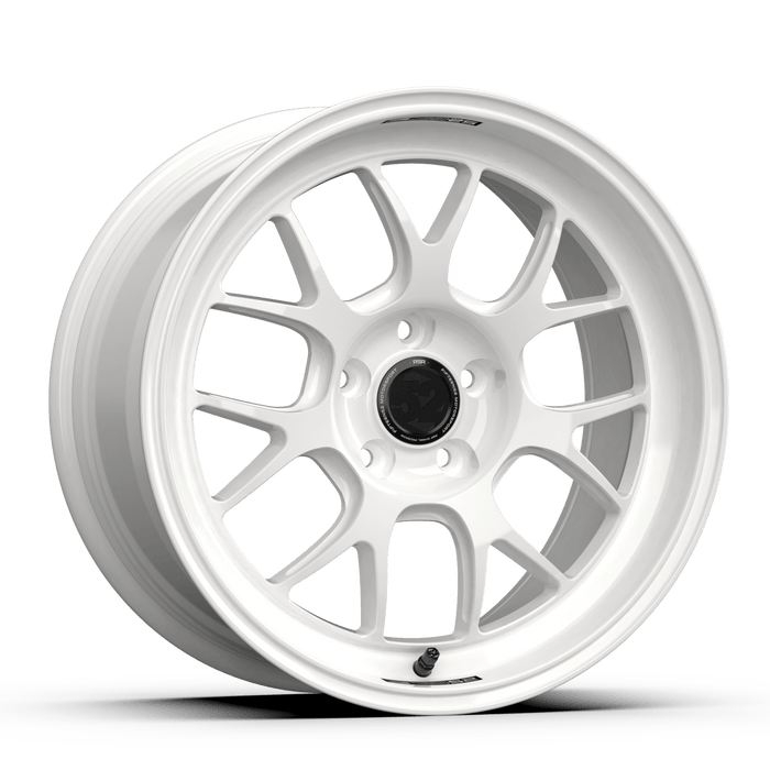 fifteen52 Vertex RSR Rally White 18x9.5 5x114.3 38mm Offset 2015 - 2024 WRX / 2011 - 2021 STI - RSARW-89554+38 - Subimods.com
