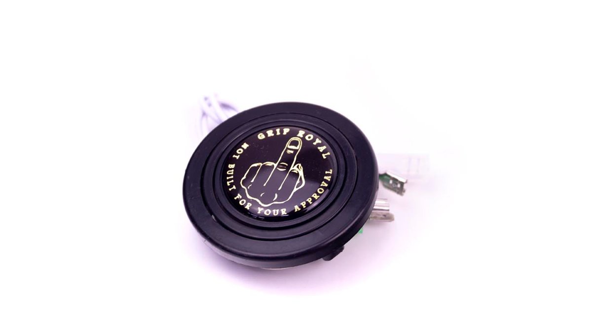 Grip Royal Horn Button MIddle Finger Gold - HORN - FINGER - GOLD - Subimods.com