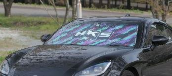 HKS Front Windshield Sun Shade Oil Color Medium - 51007 - AK594 - Subimods.com