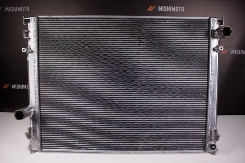 Mishimoto Aluminum Radiator Most Dodge Challenger / Charger / Magnum / 300C Models - MMRAD-SRT-15 - Subimods.com