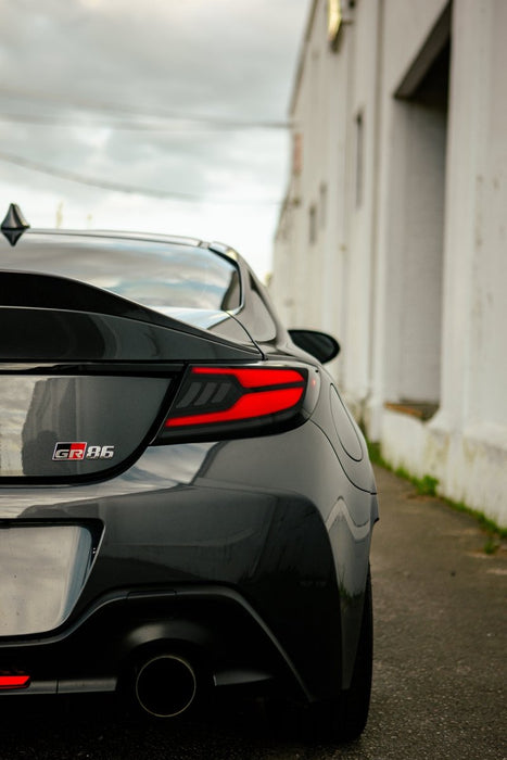 OLM Raiden LED Taillights Clear Lens, Red Bar 2022-2025 BRZ / GR86 - OLME.49016.1-CR - Subimods.com