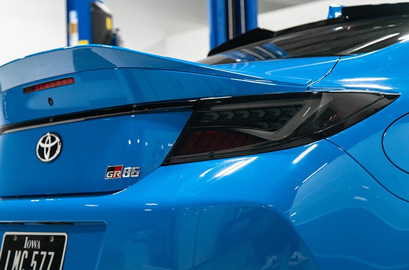 OLM Scythe Style LED Taillights Smoke Lens, Black Base, White Bar 2022-2025 BRZ / GR86 - OLME.49003.3 - Subimods.com