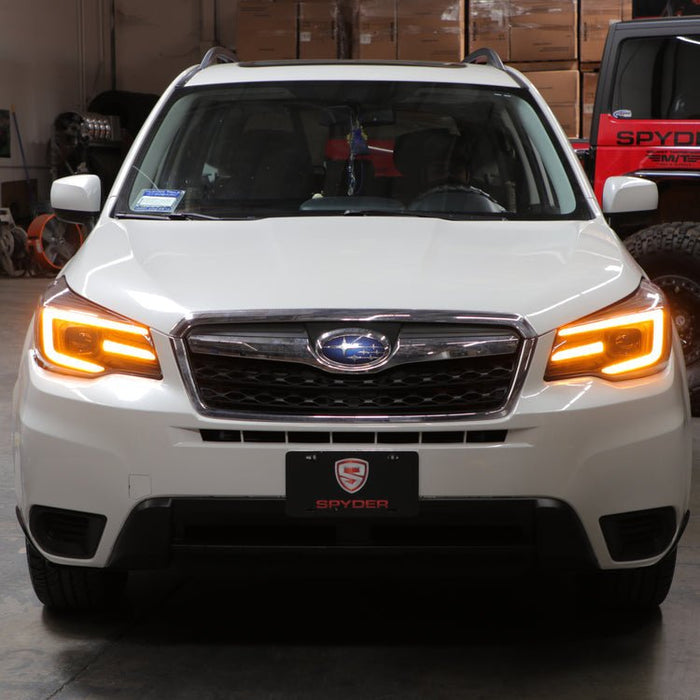 Spyder Signature Projector Headlights w/ Black Base, Sequential LED Turn Signal & Switch Back Light Bar 2014-2018 Forester Halogen Models Only - PRO-YD-SUFO14SI-BK - Subimods.com