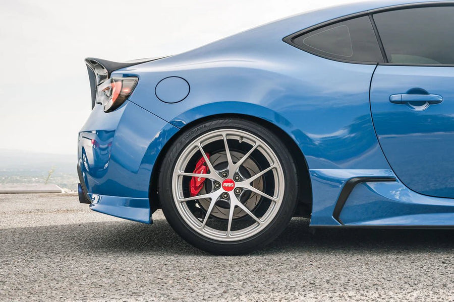StreetHunter FRP Rear Bumper Spat Kit for Subaru BRZ 2013
