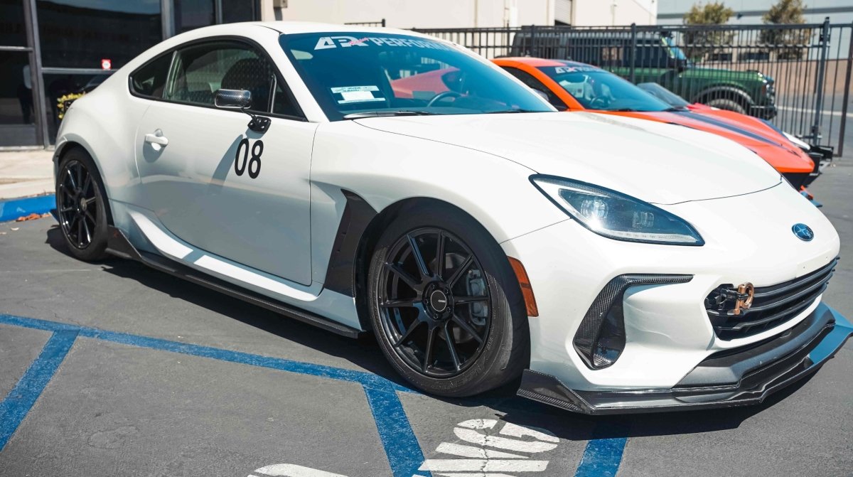 APR Carbon Fiber Fender Covers 2022-2024 BRZ / 2022-2024 GR86 - CBX-GRBRZFC - Subimods.com