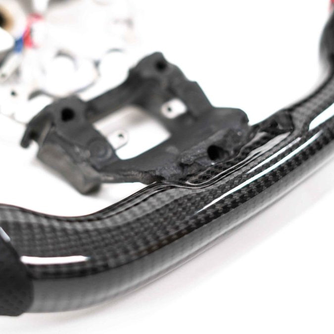 Molded Innovations Original Carbon Fiber Steering Wheel with Digital Pro Display 2022-2024 WRX - MI22-WHL-L/OC-R-PRO - Subimods.com