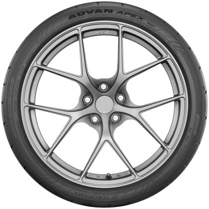 Yokohama Advan Apex V601 Tire 245/45R18 100Y - 110160110 - Subimods.com